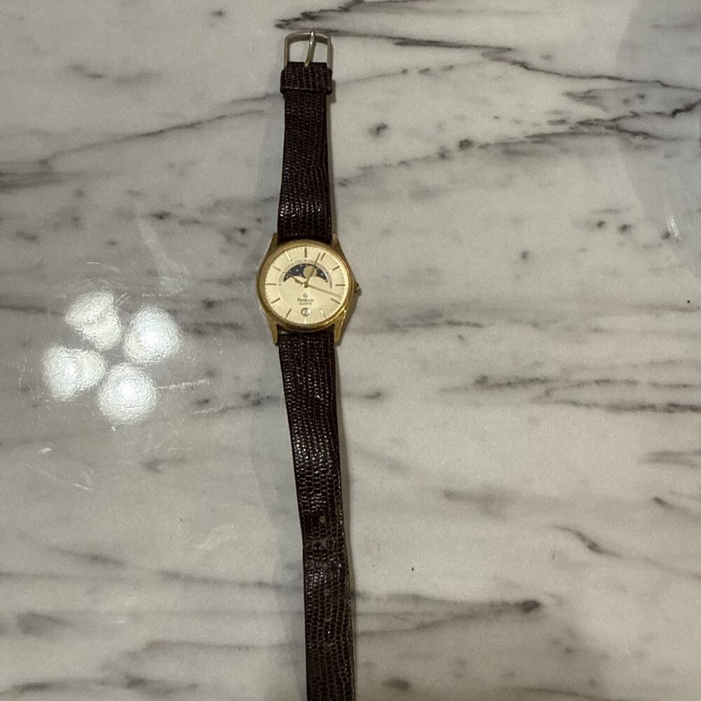 Vintage Armitron Quartz Watch Women Moon Phase Gold Tone Leather Analog